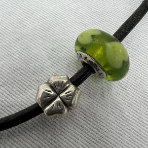 21” Pandora 925 Black Leather Cord Green Clover Charm Necklace Sterling Silver - Imagen 1 de 7