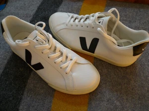 Veja Esplar Logo Leather Low-Top Sneakers, Extra White/Black, Size 9 (EU 40) - Picture 1 of 12