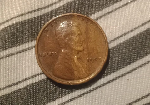 1909 RARE Lincoln Wheat Penny-Beautiful Marbling and Rim Error Cover