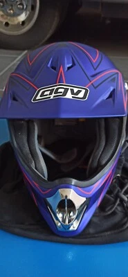 Casco moto cross AGV - Immagine 1 di 3