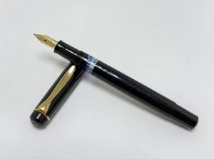 Vecchia penna stilografica Pelikan M150 | nera | penna a M placcata oro #Fü - Foto 1 di 7