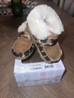 Nuevos zapatos Twisted X para conducción infantil sin usar, en caja tostados y guepardos talla 4 Foto 1 de 4