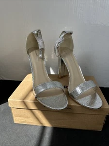 GLAMOROUS Wide Fit Silver Bare Heels Women’s Size UK 8 BNWT - 280 - Picture 1 of 4