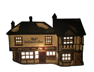 Dept 56 Dickens' Village Series “The Old Curiosity Shop” #59056 Light Up w/ Box - Picture 1 of 7
