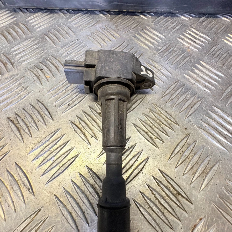 MAZDA 2 2010 IGNITION COIL ZJ2018100 K5014 - image 1 of 4