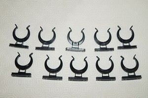 10x Küchensockel Halter Sockelfuß Befestigungsclip Sockelleiste Sockelfußclip