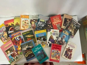 Asst. Lot (20) Children's Kids Young Readers Reading Books PB - Picture 1 of 3