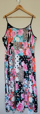 Camisón Sofia Intimates Talla 2x Midi Camisola Vestido sin Mangas Estampado de Retazos en Niveles  Foto 1 de 4