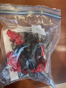 LEGO 8592 Bionicle Rahkshi Turahk Used Complete With No Instructions - Picture 1 of 3