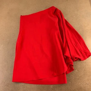 Karen Millen Women's Size 4 Red Compact Viscose One Shoulder Cape Mini Dress NWT - Picture 1 of 6