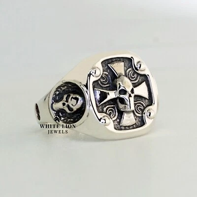 Anello Da Biker In Argento Sterling 925 Ossidato Con Teschio Gotico Per Uomo - Immagine 1 di 4