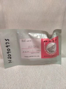 Honda Part Number 24125-751-003 NOS - Picture 1 of 3