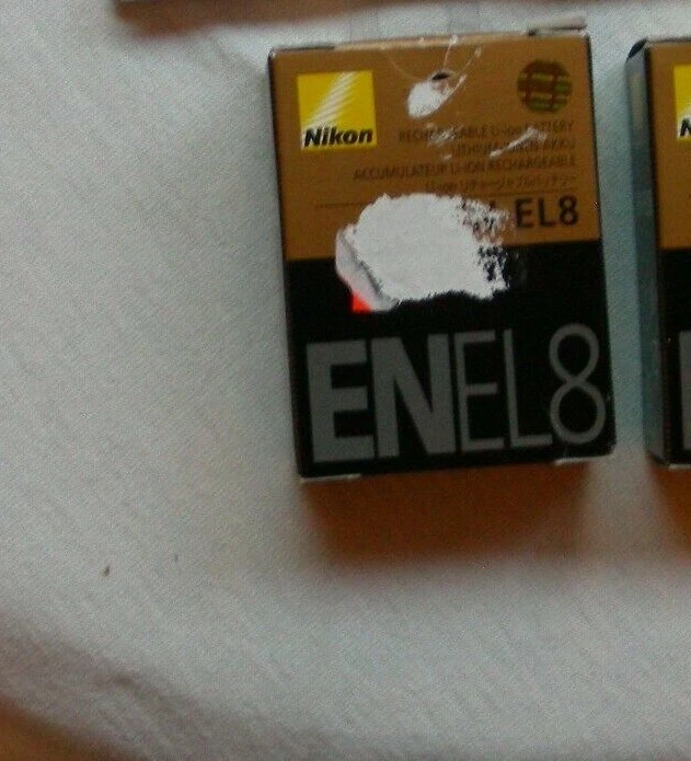 NUEVA Batería Recargable Li-ion Marca Nikon EN-EL8 Original.  Hecho en Japón  Foto 1 de 2