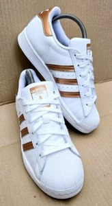ADIDAS SUPERSTAR SNEAKER GRÖßE UK 5 WEISS UND ROSEGOLD TADELLOSER ZUSTAND - Bild 1 von 10