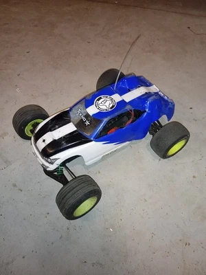 Vintage Team Associated RC10T2 NOVAK ESC, Yokomo RACING Motor. U-joints - Image 1 of 4