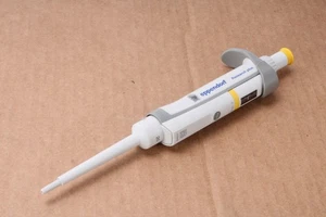 Eppendorf 2-20uL Research Plus Pipette - Picture 1 of 4