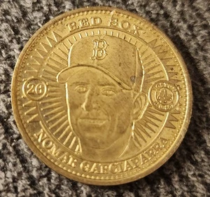 1998 PINNACLE BRASS COIN NOMAR GARCIAPARRA  BOSTON RED SOX COIN - Picture 1 of 2