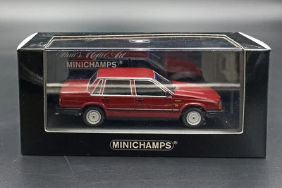 1:43 Volvo 740 GL Red Minichamps - Immagine 1 di 4