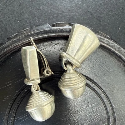 Lisa Jenks Earrings Geometric Dangle Clip On Sterling Silver 29 mm L x 13 mm W - Image 1 of 4