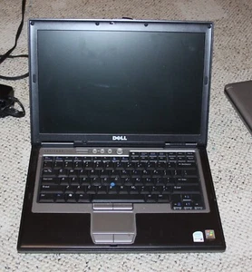 Dell Latitude D620 Windows XP Wifi Laptop Model PP18L - Untested Repairs - Picture 1 of 2