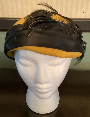 Sombrero de mujer vintage Mr. Charles 100 % lana - 1940’s-1950’s - Hecho en EE. UU. Foto 1 de 4