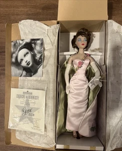 "Muñeca de moda Ashton-Drake Gene Marshall Love in Bloom 16"" Mel Odom con caja y certificado de autenticidad" - Imagen 1 de 11