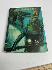 20000 Leagues Under the Sea Jules Verne - 1968 - Picture 1 of 8