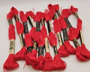 11 madejas DMC algodón bordado hilo dental rojo #321 Francia 8,7 años cada una nuevas - Imagen 1 de 1