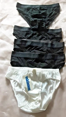 4 X SIZE M BLACK ALPHA MEN'S BRIEF UNDERWEAR & 1 WHITE PAIR - image 1 of 3