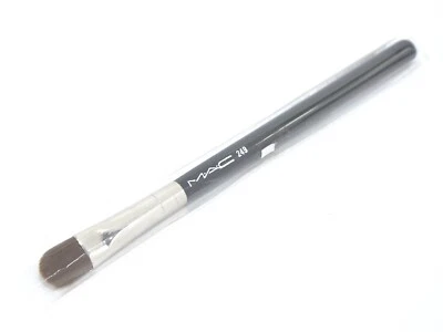 MAC Large Shader Brush #249 - Full Size [New/No Box] - Image 1 of 3