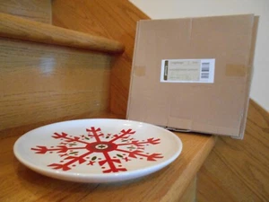 Longaberger Christmas Snowflake Plate Luncheon 8 1/2" nib *shipping included!* - Picture 1 of 6