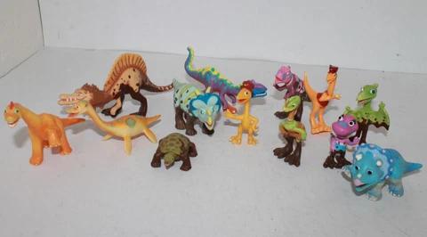 Dinosaur Train Character Mini Figures X13 Bundle / Bulk Lot #W27-9 Cover