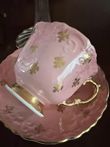 AYNSLEY PINK CORAL GOLD TRIM FLEUR DE LIS EMBOSSED CUP - Picture 1 of 11