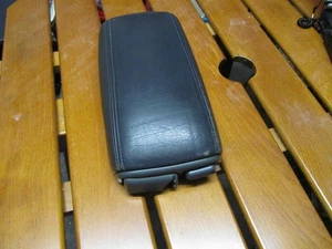 Volvo 850 / V70-1 Armlehne Mittelarmlehne Vorne Mit Getränkehalter MAL Cupholder - Bild 1 von 9