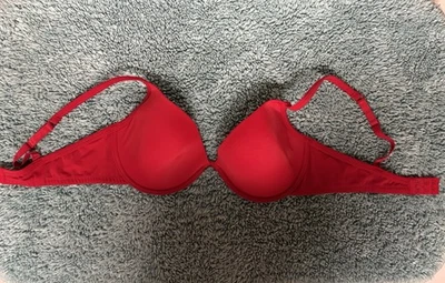 Woman’s JOE BOXER Red Bra Size 38D Never Worn No Tags Great Condition - Image 1 of 3