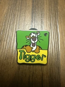 Disney WDW HM Hidden Mickey Winnie the Pooh Friends Tigger Pin - Picture 1 of 2