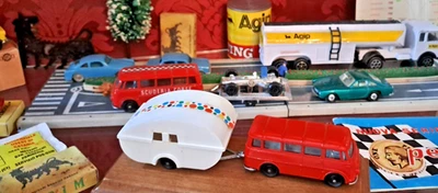 Penny Politoys Alfa Romeo - Romeo 2° con Roulotte Y51 - Penny #Y51 Sc. 1/66 - Immagine 1 di 4