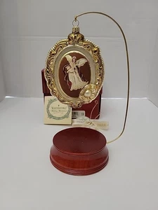 Adorno de vidrio soplado a mano ángel flor Navidad con una caja de almacenamiento Waterford   - Imagen 1 de 11