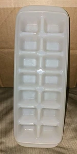 Vassoio vintage Tupperware per cubetti di ghiaccio 2704-A3 bianco  - Foto 1 di 3