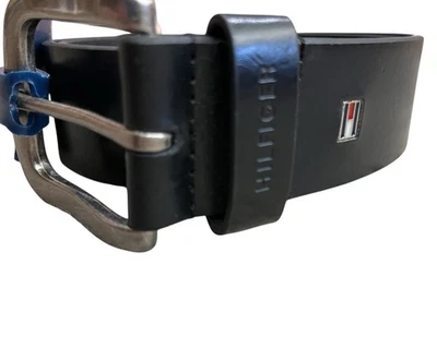 TOMMY HILFIGER 男式小号 32 黑色皮革皮带拉丝银色扣全新带标签 — 第 1/4 张图片