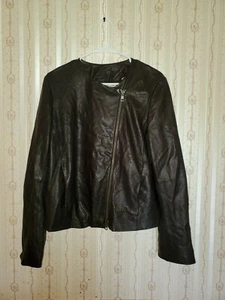 Vince Women's Zip Cross Front Leather Jacket Black Size XL $995 - Picture 1 of 11