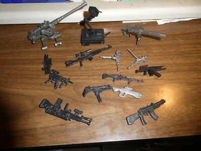 Vintage G.I. Joe Accessories  1990 14 Pc Lot GI JOE - Image 1 of 4