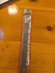 VINTAGE MASTER MECHANIC  7" HOME AND GARDEN FILE TOOL  - Picture 1 of 6