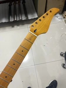 Mástil de guitarra eléctrica de arce tostado 22 trastes para cuerpo suhr 25,5 pulgadas - Imagen 1 de 7