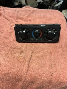 Controles climatizadores de temperatura Xterra Frontier 2005-2010 27510-EA000 OEM 06 07 08 - Imagen 1 de 6