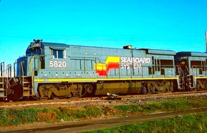 ORIGINAL KODACHROME SLIDE SEABOARD SYSTEM B36-7 #5820 TAMPA, FL DECEMBER 7, 1985 - Picture 1 of 1
