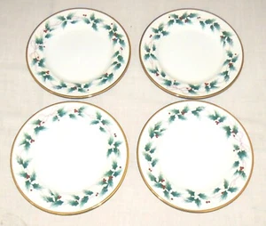 Platos de ensalada Mikasa Christmas Holly FOUR 8,1/4 pulgadas - Imagen 1 de 3