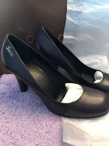 Gucci Auth MaryJane Heels Dark Purple Signature Logo Silver Hardware 8.5/38 1/2 - Picture 1 of 12