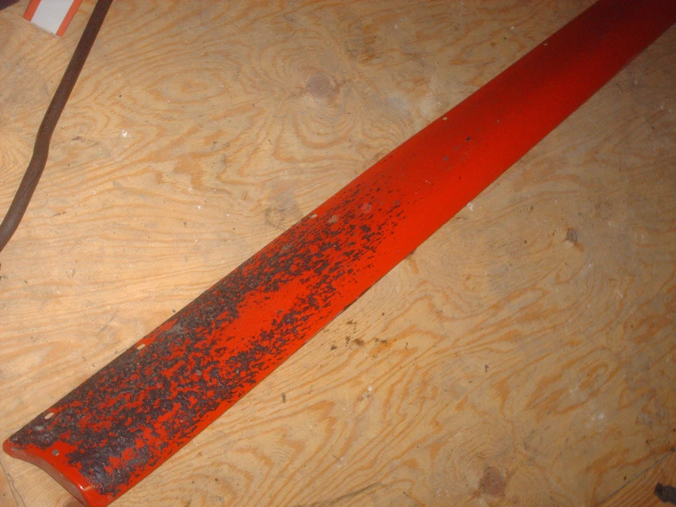 Panel basculante lateral pasajero Saturn SC2 cupé 97 98 99 usado OEM rojo diestro Foto 1 de 1