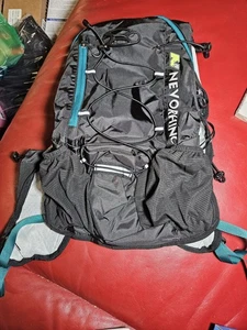 Zaino Nevo Rhino idratazione escursionismo corsa rave acqua nuovo con etichetta 2L - Foto 1 di 5